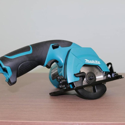 MÁY CƯA ĐĨA 85MM DÙNG PIN 10.8V MAKITA HS300DZ (KHÔNG KÈM PIN VÀ SẠC) - HÀNG CHÍNH HÃNG