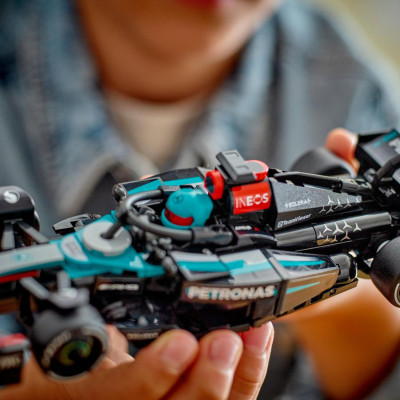Đồ Chơi Lắp Ráp Xe Đua Mercedes-AMG F1 W15 - Lego Speed Champions 77244 (267 Mảnh Ghép)