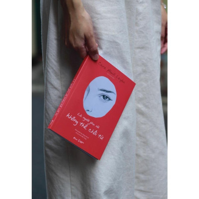 Sách - Là Người Phụ Nữ Không Thể Chối Từ - AZ Việt Nam