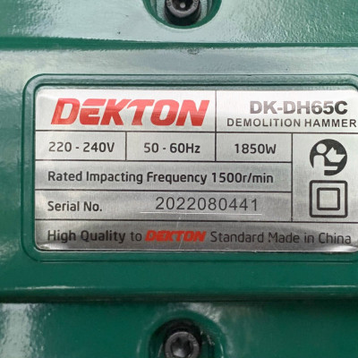 MÁY ĐỤC BÊ TÔNG 1850W 30MM DEKTON DK-DH65C - HÀNG CHÍNH HÃNG