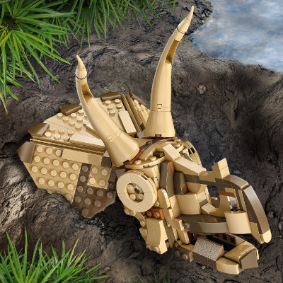 Đồ Chơi Lắp Ráp Đầu Khủng Long Ba Sừng LEGO JURASSIC 76969 (468 chi tiết)