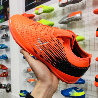 Mẫu giày thể thao đá banh cao cấp Wk Flash Cam cao cấp