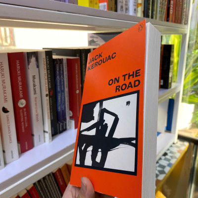 Sách - On the Road by Jack Kerouac | Classics Fiction /  Travel Literature / Ngoại văn Nhập khẩu