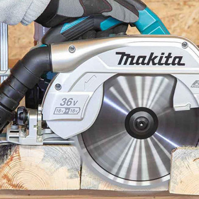 MÁY CƯA ĐĨA 235MM 1800W DÙNG PIN 36V (1 SẠC NHANH 2 CỔNG DC18RD 2 PIN 5.0AH BL1850B) MAKITA DHS900PT2- HÀNG CHÍNH HÃNG