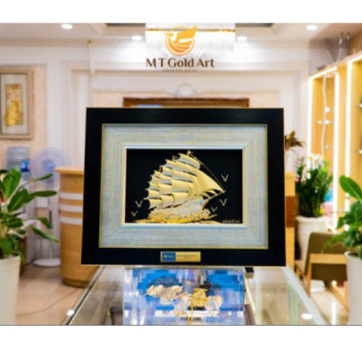 Tranh Thuyền Dát Vàng