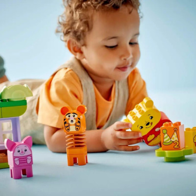 Đồ Chơi Lắp Ráp Tiệc Sinh Nhật Gấu Pooh - Winnie The Pooh
