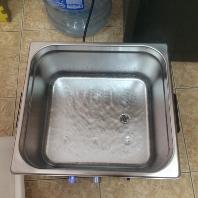 Bể rửa siêu âm Gtsonic T9-9L giúp tẩy rửa, làm sạch, vệ sinh, bảo dưỡng các vật dụng phòng thí nghiệm, công nghiệp cơ khí, dụng cụ nha khoa/y tế, dung cụ gia đình, trang sức, đồng hồ – Hàng Chính Hãng