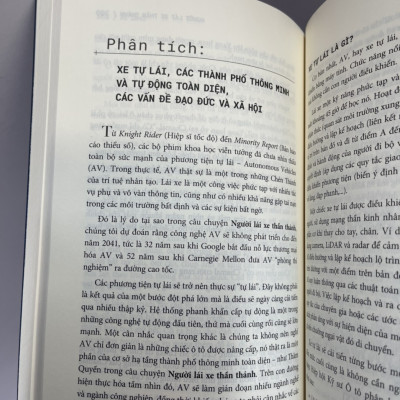 AI 2041 - 10 VIỄN CẢNH CHO TƯƠNG LAI - Chen Qiufan ,Fu Lee - Nhóm dịch 1441 - Saigonbooks - NXB Thế Giới