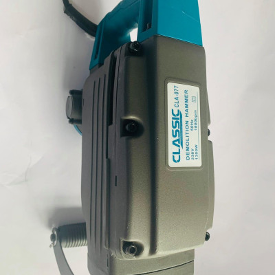 MÁY ĐỤC BÊ TÔNG 1300W 30MM CLASSIC CLA-077 - HÀNG CHÍNH HÃNG