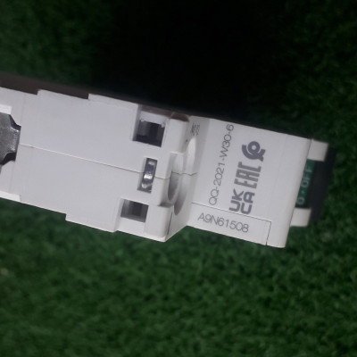 A9N61508 Schneider MCB Acti9 C60H-DC 1P 10A DC220V