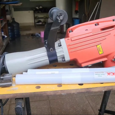 MÁY ĐỤC 1240W 30mm DCK KZG03-15 - HÀNG CHÍNH HÃNG