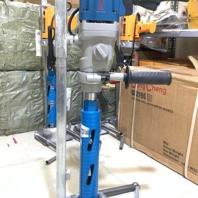 MÁY KHOAN RÚT LÕI 1800W DONGCHENG DZZ190 - HÀNG CHÍNH HÃNG