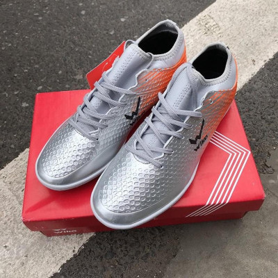 Hot đôi giày thể thao đá banh cao cấp WIIIika Flash bạc đành cho cách siêu phủi