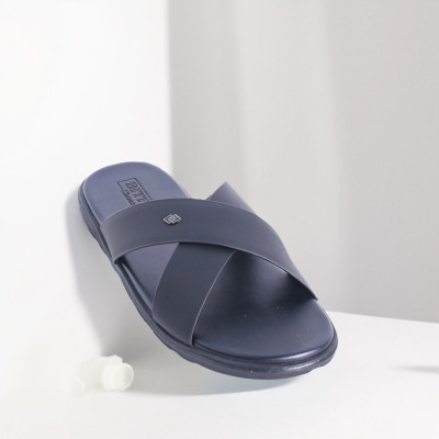 Dép quai ngang Biti