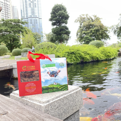 Nho khô nguyên cành THOMPSON Úc Dried Grapes Adora st Food (mẫu Quà Tết 1kg/hộp) ngon, bổ dưỡng, giàu vitamin, khoáng chất tự nhiên-QuaTangMe Extaste