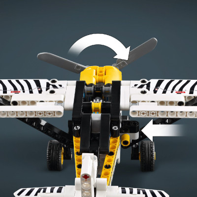 LEGO TECHNIC 42198 Đồ Chơi Lắp Ráp Máy Bay Cánh Quạt (333 Chi Tiết)
