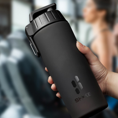 Bình nước thể thảo bằng nhựa Tritan 02