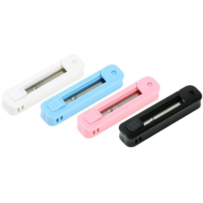 Kéo mini tiện lợi 105mm Deli - 5 màu Đen/ Xanh/ Hồng/ Trắng - Dành cho văn phòng, học sinh, sắc bén - 6072