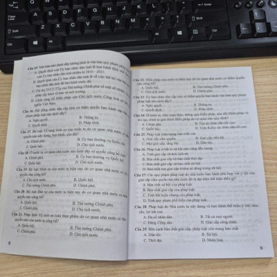 Sách - Câu hỏi và bài tập trắc nghiệm giáo dục công dân (luyện thi THPT quốc gia) - HA