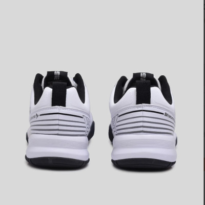 Giày thể thao Biti