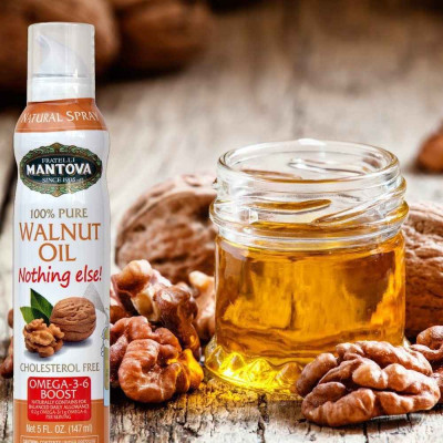 Dầu Ăn Dạng Xịt Quả Óc Chó Mantova (147ml) - Walnut Oil Spray (147ml) - Ít calo, ăn kiêng, 100% nguyên chất không phụ gia