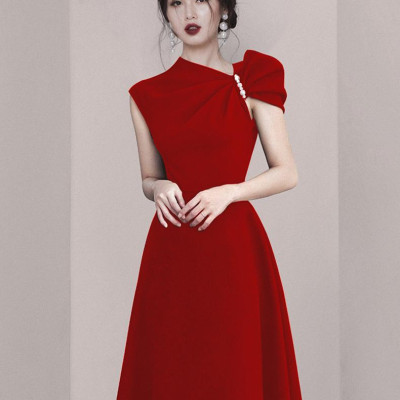 Đầm xòe nhún vai kết hạt trai thời trang a b c