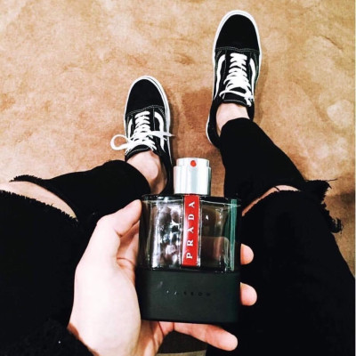 Nước Hoa Nam Prada Luna Rossa Carbon Edt 100Ml