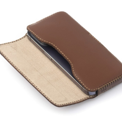 Bao da đeo lưng dành cho iPhone 16 Series ,  chất liệu da bò, hiệu  Khắc Tên - Hàng chính hãng