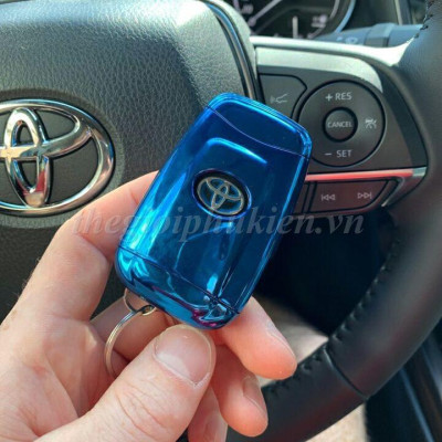Ốp, bọc chìa khóa silicon màu tráng gương bảo vệ chìa khóa cho xe Toyota Corolla Cross kèm móc đeo INOX