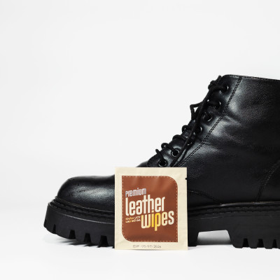 Túi 50 gói khăn ướt lau giày da túi da ví da siêu tốc Leather EcoWipes tinh chất sáp ong dưỡng bóng