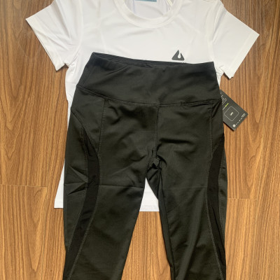 SET ĐỒ NỮ GỒM QUẦN LEGGING LỬNG VÀ ÁO THUN NỮ NGẮN TAY ĐA NĂNG