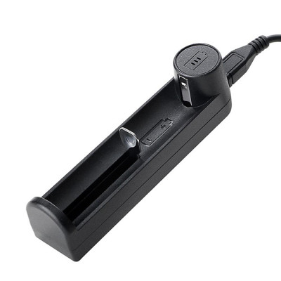 YONII C1 Universal Battery Charger Protection USB Port Batteries Charger for 18650 Li-ion Battery