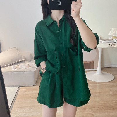 Set áo sơ mi và quần short màu xanh rêu, đủ size, nhẹ nhàng, phong cách Hàn Quốc 2025 Bv03