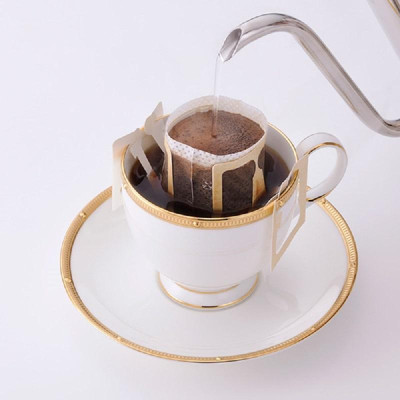 Cà Phê Phin Giấy Trung Nguyên Legend Americano – Hộp 10 gói - Vị Thanh Nhẹ, Hậu Vị Ngọt