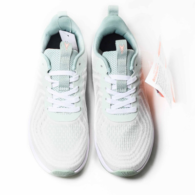 Giày thể thao Biti