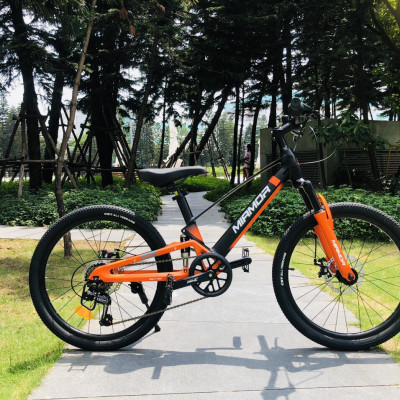 Xe Đạp Royalbaby SATUM size22 cho 8-14 tuổi(giao mầu ngẫu nhiên)