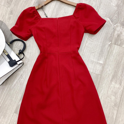 Đầm đỏ cổ tim nhúm ngực dáng xòe sang trọng thiết kế dày vừa phải đứng form dáng  V1515