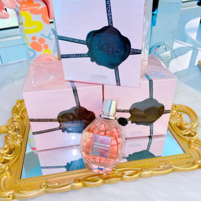 Nước Hoa Nữ Viktor & Rolf Flowerbomb L