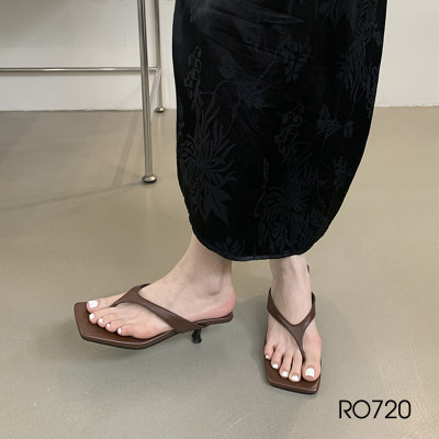 Dép nữ xỏ ngón, gót nhọn ROSATA RO720 - 4p - Đen, Nâu - BKSTORE