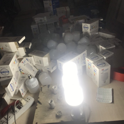 BÓNG ĐÈN LED TRỤ 20W ÁNH SÁNG TRẮNG - BẢO ĐẢM ĐỦ CÔNG SUẤT