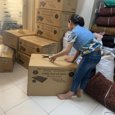 Đệm lót ghế ô tô hạt gỗ 