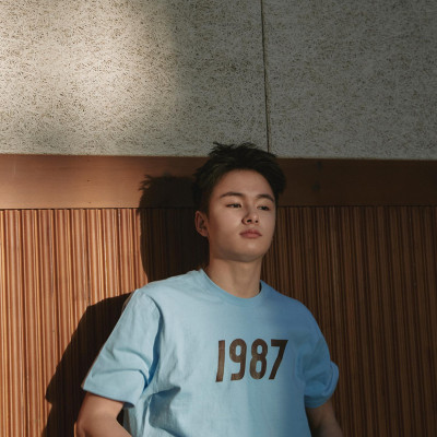 Áo thun 21SS Mmlg 1987 HF-T (Baby Blue) tay ngắn cổ tròn - cho nam, nữ, unisex - MMLGT009