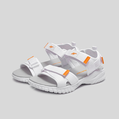 Sandal Biti