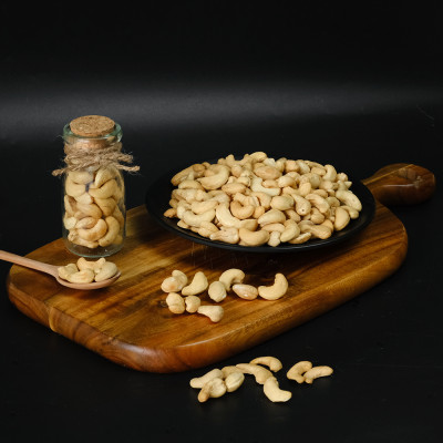 Hạt điều rang bóc vỏ 120g DGfoods/Roasted cashew without skin HVNCLCL/hạt điều bình phước/ Đặc sản Cần Thơ