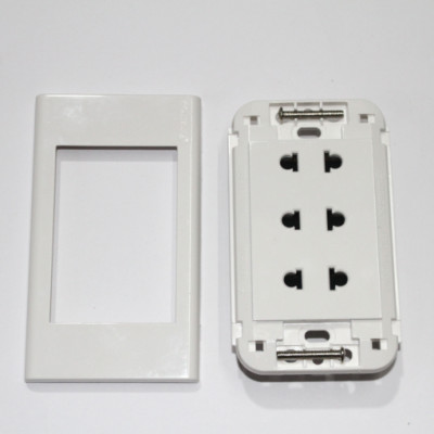 Ổ cắm ba 2 chấu S18U3 Sino 