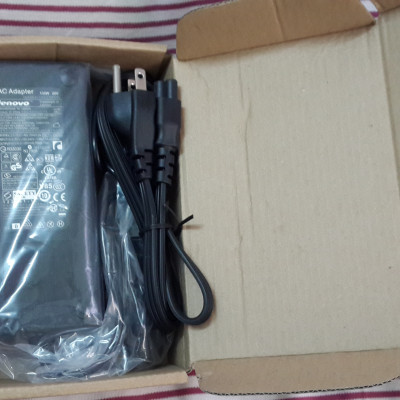 Adapter sạc laptop Lenovo135w đầu tròn kim, dùng cho laptop lenovo thinkpad X201,X220,X230,T410,T420, T420s,T430,T430s, T510,T520, T530, W510, W520, W530 - Hàng chính hãng