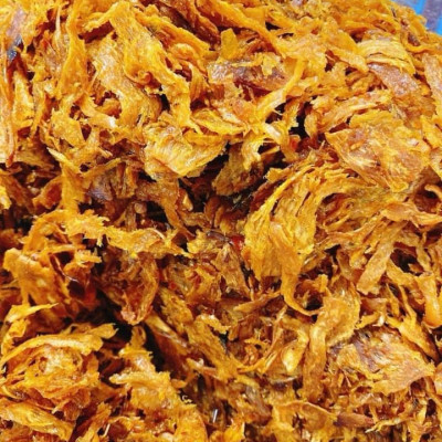 Mực khô xé sợi gói 1 kg đã chế biến ăn liền ngon ơi là ngon của shop Đặc Sản Biển Phan Thiết NGỌC DŨNG. Hạn sử dụng 12 tháng kể từ ngày đặt hàng