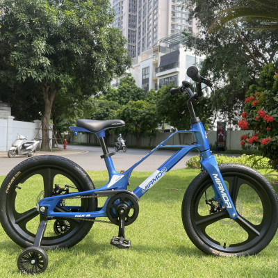 Xe đạp RoyalBaby MIAMOR MARS size18 cho 5-9 tuổi(giao mầu ngẫu nhiên)