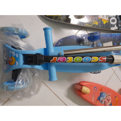 Xe Scooter Centosy HY-01 Cho Trẻ Em, Bánh Có Đèn Phát Sáng Cao Cấp