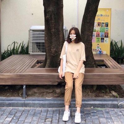 Quần Kaki Nữ Ống Suông Cá Tính